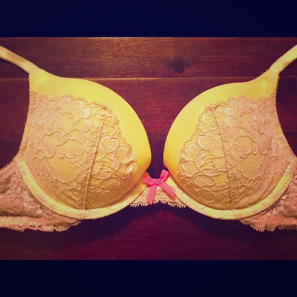 Victoria's Secret Other - Victoria’s Secret 32B Dream Angels Push-Up Bra